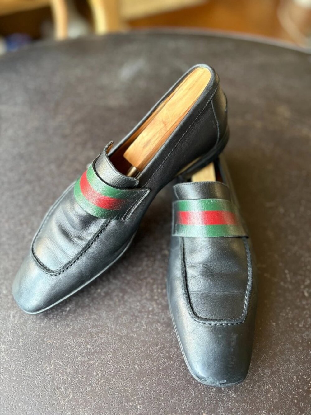 Gucci Men’s Black Leather Loafers Signature Stripe Ombre Detail NEED REPAIR